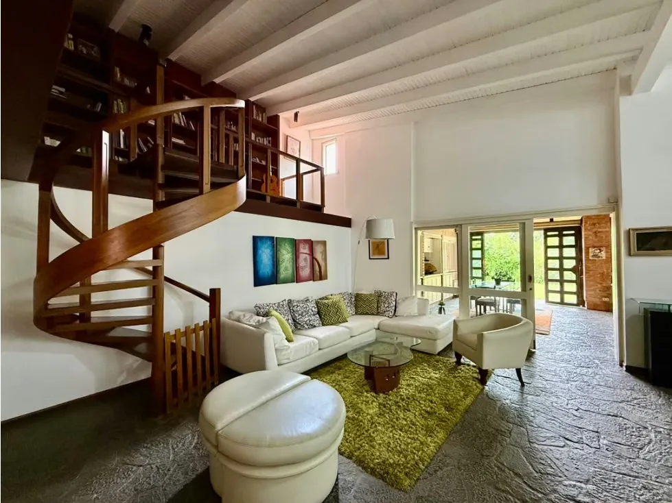Se vende casa 2058m² 4h+2s/3b+s/8p Cerro Verde - 20