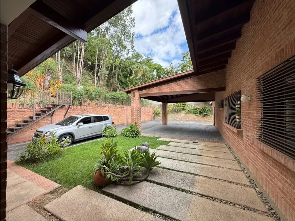 Se vende casa 2058m² 4h+2s/3b+s/8p Cerro Verde - 5