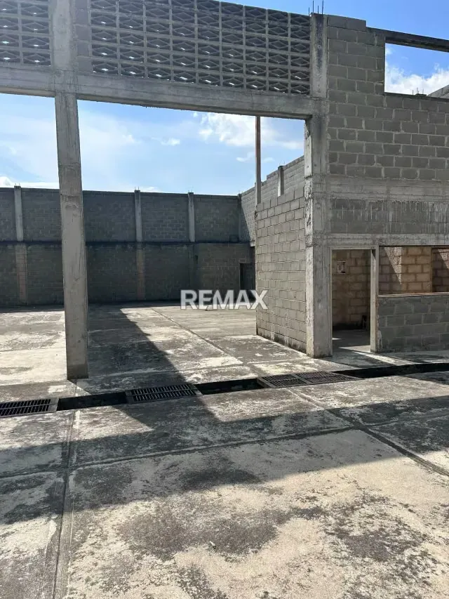 Gran Oportunidad de Inversión 8 Galpones Ubicado en el Sector Eje Vial, Mirabelito ll, Estado Trujillo - 2
