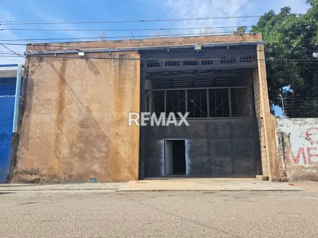 Galpon Comercial en Venta Sector Periférico - 2