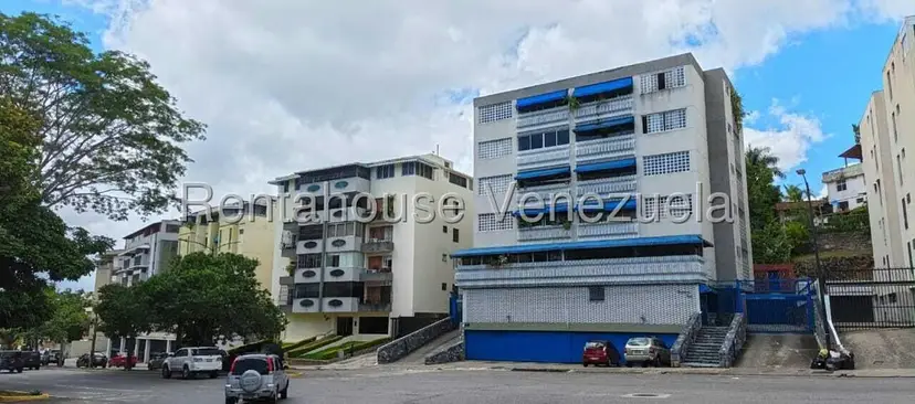Apartamento (1 Nivel) en Alquiler en Cumbres de Curumo, Distrito Metropolitano