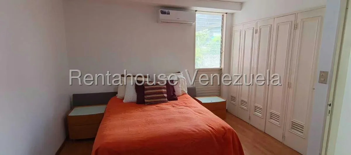 Apartamento (1 Nivel) en Alquiler en Cumbres de Curumo, Distrito Metropolitano - 16