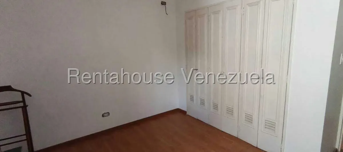 Apartamento (1 Nivel) en Alquiler en Cumbres de Curumo, Distrito Metropolitano - 22