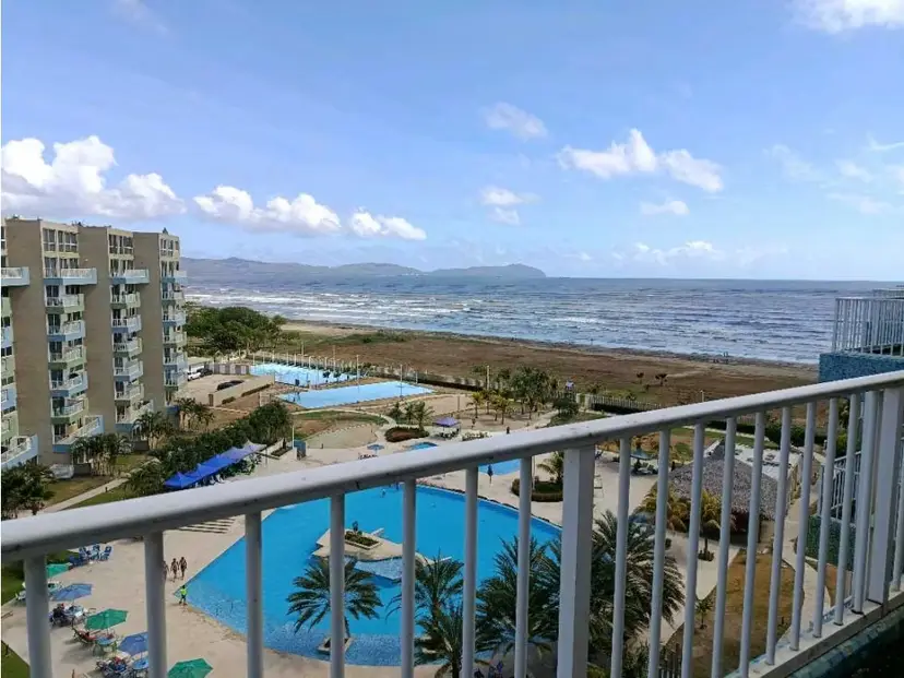 Vendo apartamento 75m2 Las Palmeras de Aguasal 0379