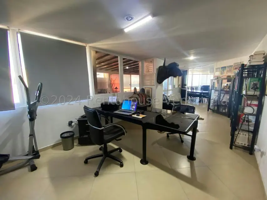 Apartamento (1 Nivel) en Venta en Avenida Bolivar, Nueva Esparta - 18
