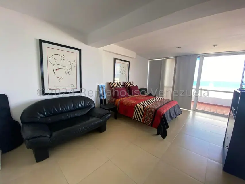 Apartamento (1 Nivel) en Venta en Avenida Bolivar, Nueva Esparta - 24