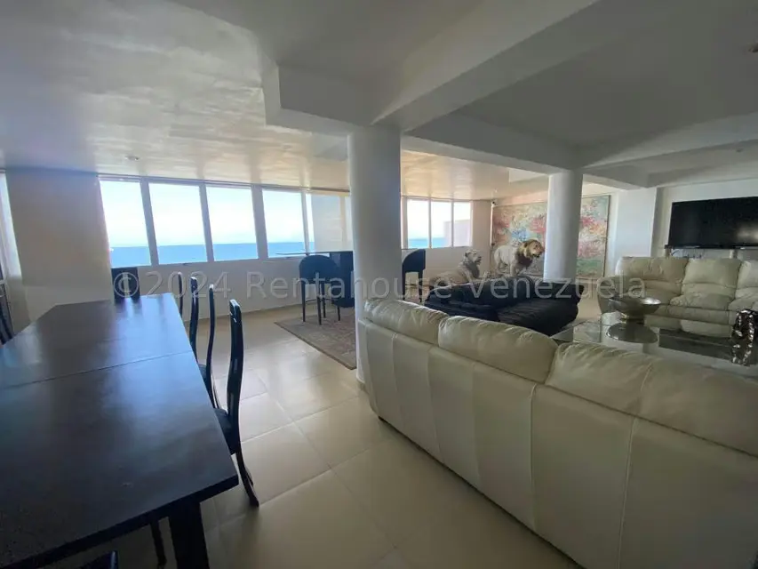 Apartamento (1 Nivel) en Venta en Avenida Bolivar, Nueva Esparta - 7