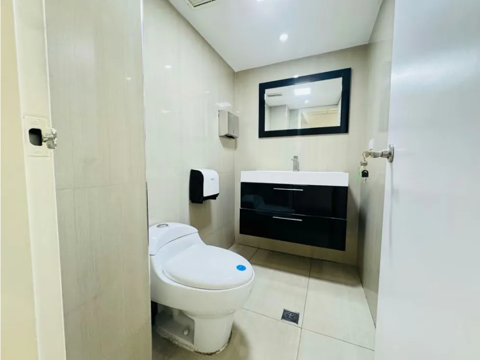 Se vende alquila oficina 400m2 El Rosal - 13