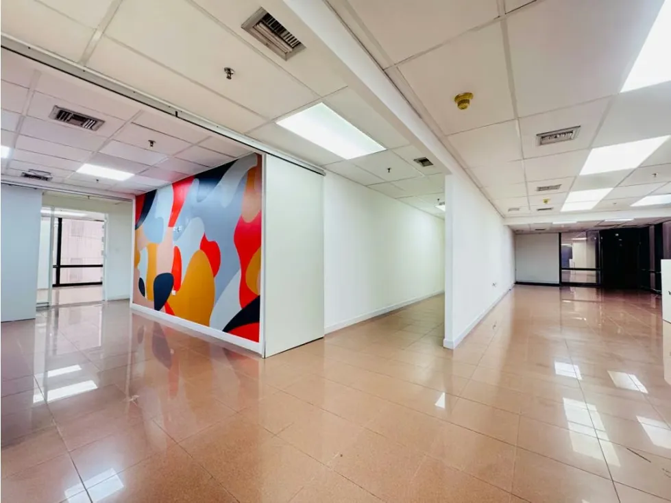 Se vende alquila oficina 400m2 El Rosal - 8