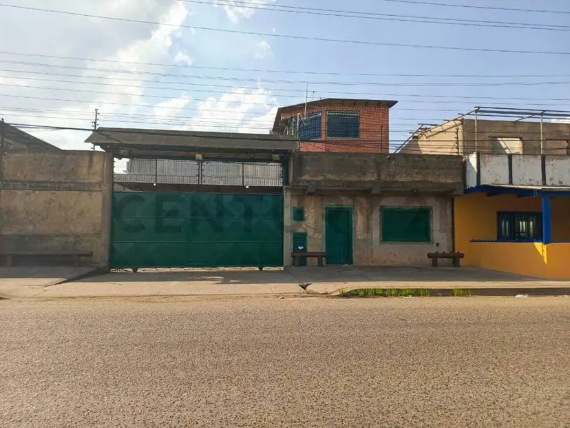 Se Alquila Galpon ideal empresa petrolera, depósitos, alimentos, lubricantes...