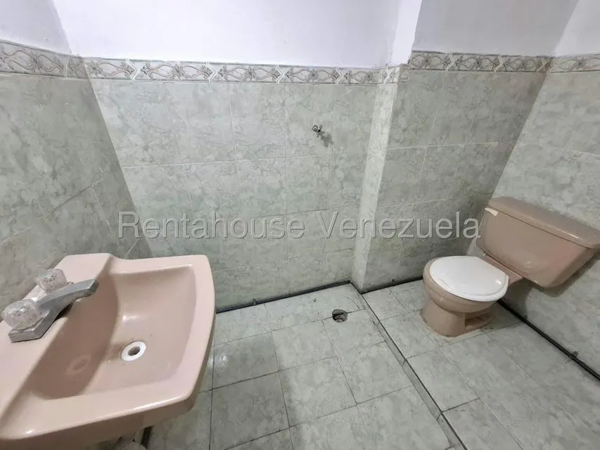 Local Comercial en Alquiler en Centro, Lara - 11