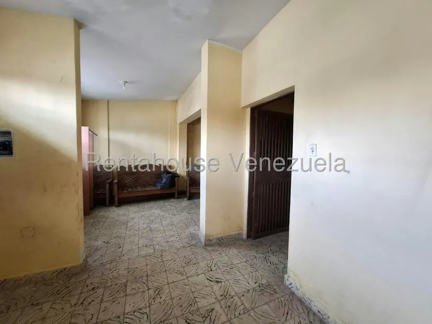 Local Comercial en Alquiler en Centro, Lara - 15