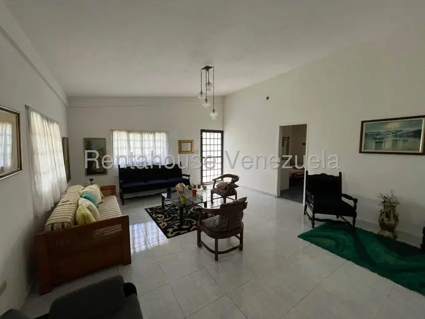 Casa (1 Nivel) en Venta en Villa Virginia, Aragua - 8