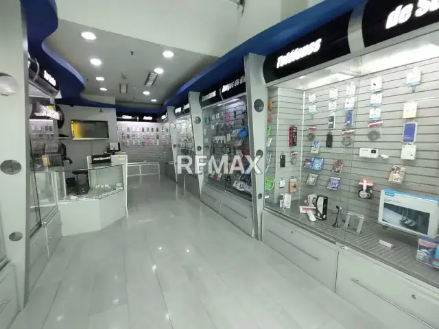 LOCAL COMERCIAL EN VENTA CON PLANTA 100% EN EL C.C. METRÓPOLIS, SAN DIEGO, VALENCIA, CARABOBO