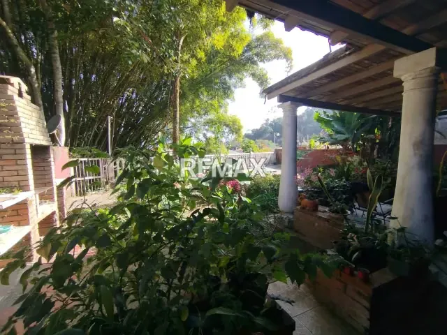 AMPLIA Y HERMOSA CASA EN VENTA EN LOMAS DE MONTE CLARO - 7