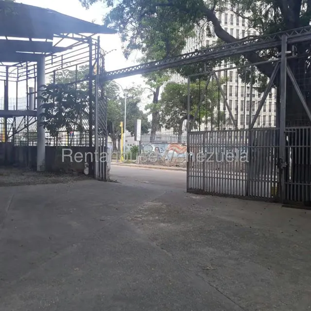 Terreno (Comercial) en Venta en San Martin, Distrito Metropolitano - 4