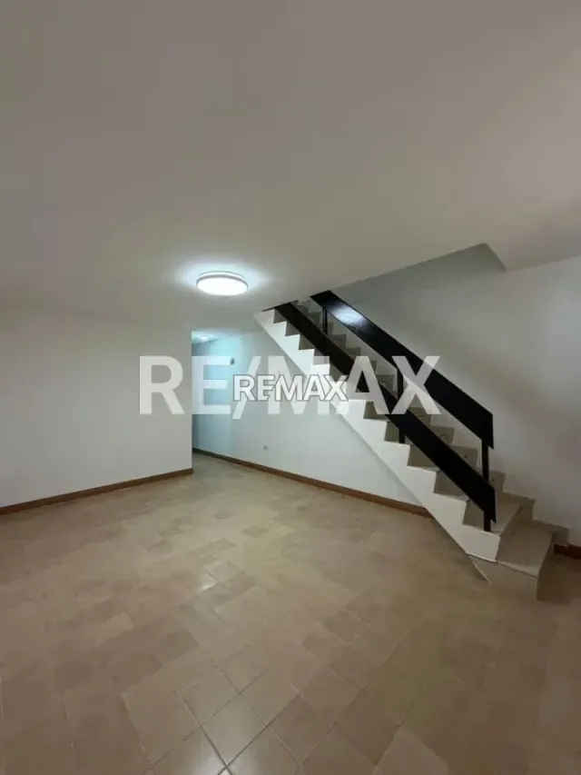Apartamento en Alquiler Res. El Trebol - 4