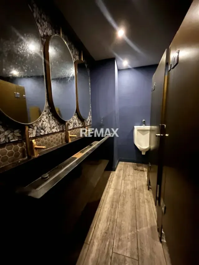 LOCAL COMERCIAL EN VENTA LAS MERCEDES - 14
