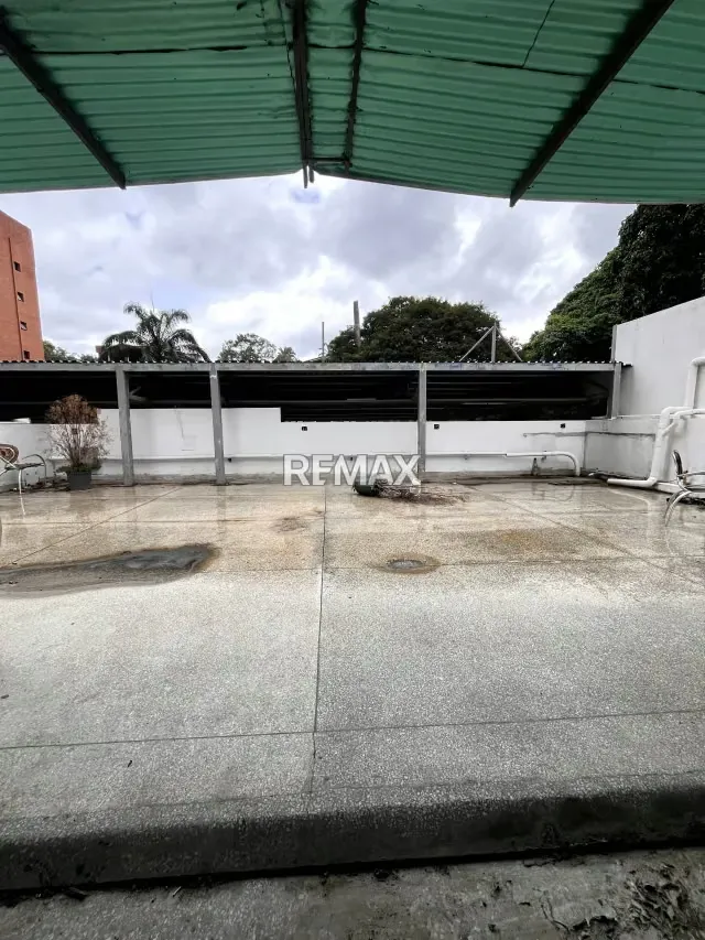 LOCAL COMERCIAL EN VENTA LAS MERCEDES - 17