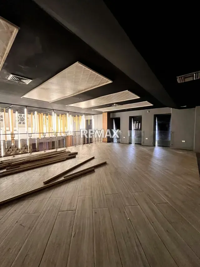 LOCAL COMERCIAL EN VENTA LAS MERCEDES - 7