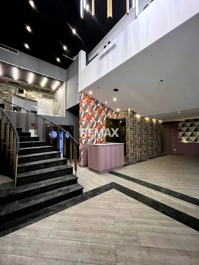LOCAL COMERCIAL EN VENTA LAS MERCEDES - 8