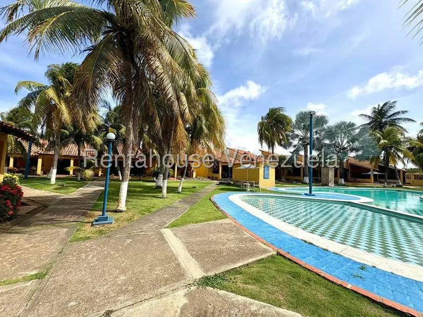 Casa (Casas de Playa) en Venta en Flamingo, Falcon - 16
