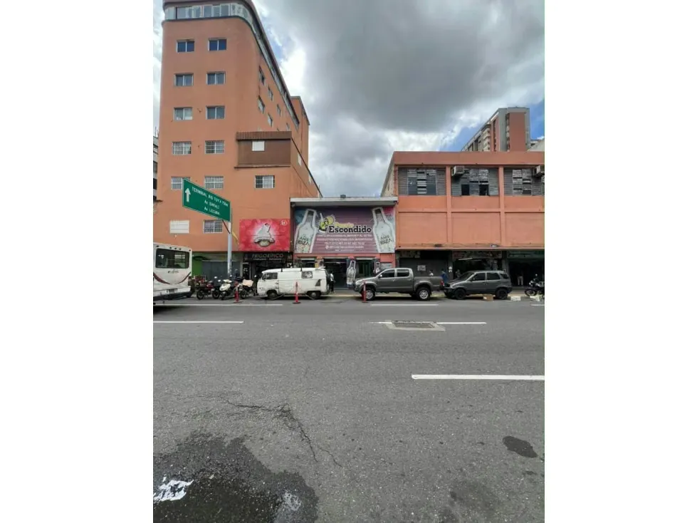 Se Alquila Local Comercial 905m² 2p El Silencio - 3