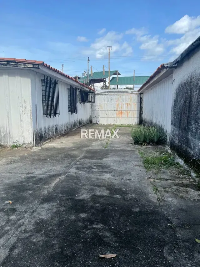 Casa en venta Urb La Fundacion con canchas, panaderías y comercios cerca ideal para tu nuevo hogar - 9