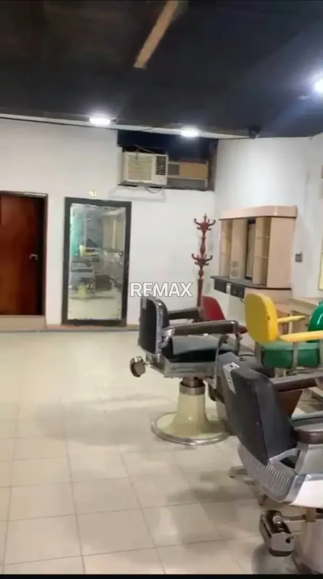 SE ALQUILA LOCAL PARA BARBERÍA , 23 DE ENERO MARACAY - 2