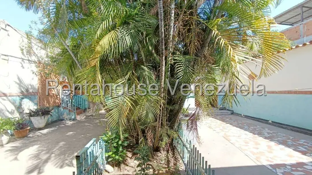 Comercial (Edificio) en Venta en Centro, Lara - 19