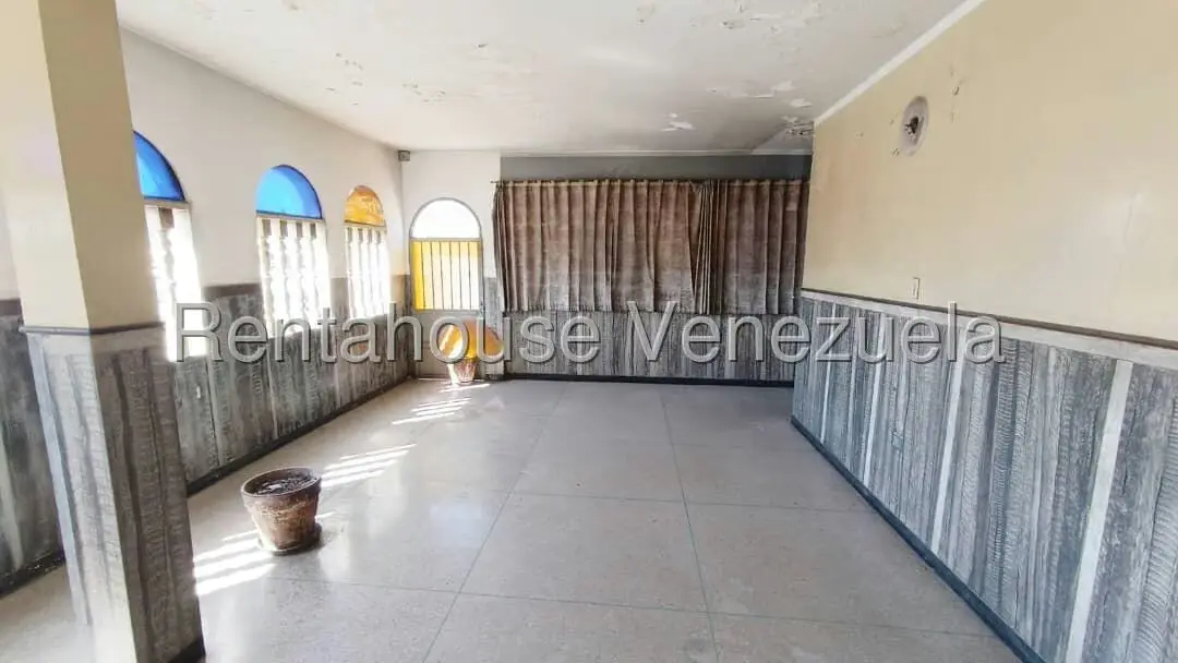 Comercial (Edificio) en Venta en Centro, Lara - 6