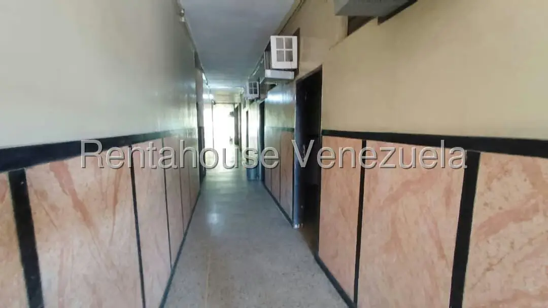Comercial (Edificio) en Venta en Centro, Lara - 7