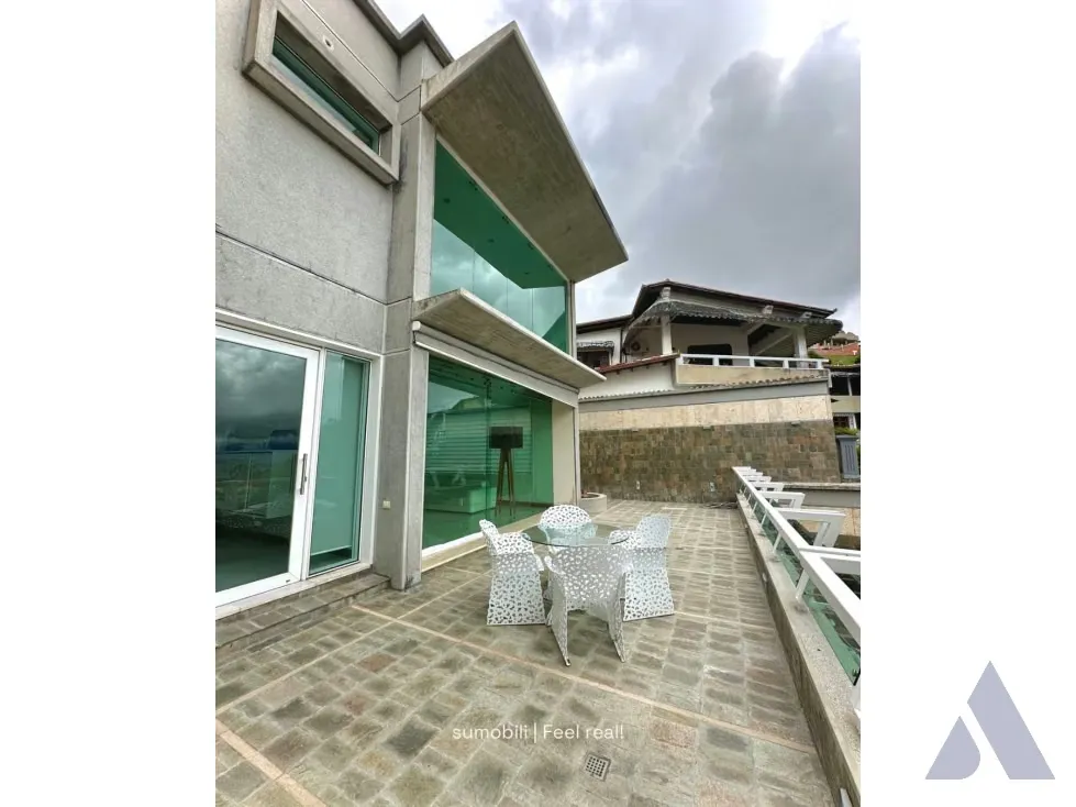 Venta Casa remodelada 779 m2 Los Naranjos 7661 - 11