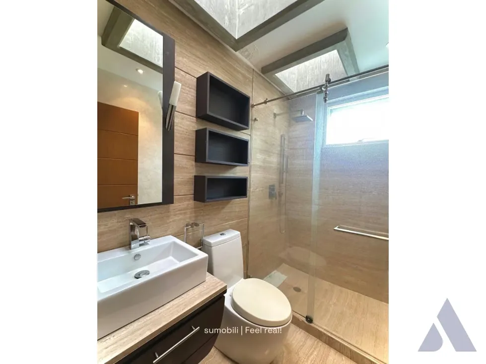 Venta Casa remodelada 779 m2 Los Naranjos 7661 - 13