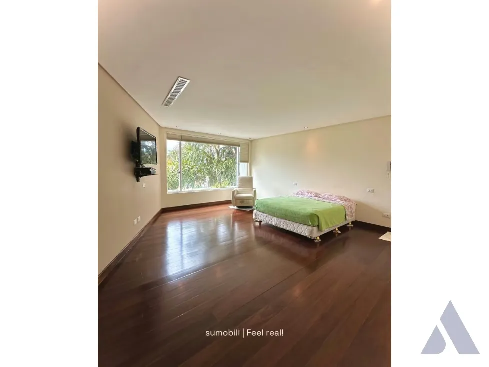 Venta Casa remodelada 779 m2 Los Naranjos 7661 - 6