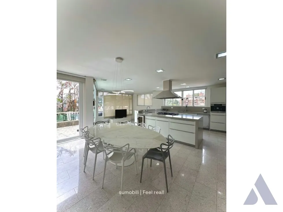 Venta Casa remodelada 779 m2 Los Naranjos 7661 - 9