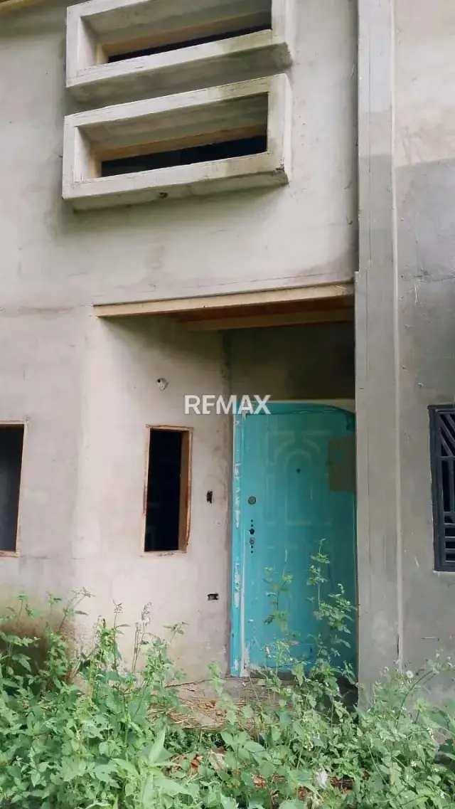 CASA EN ALQUILER EN LA LAGUNA PALMIRA GUASIMOS