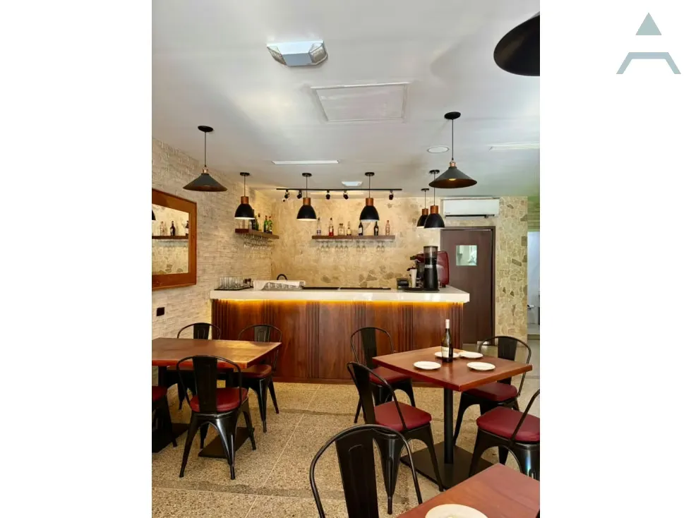 Se vende Local Comercial 150m² Altamira - 6