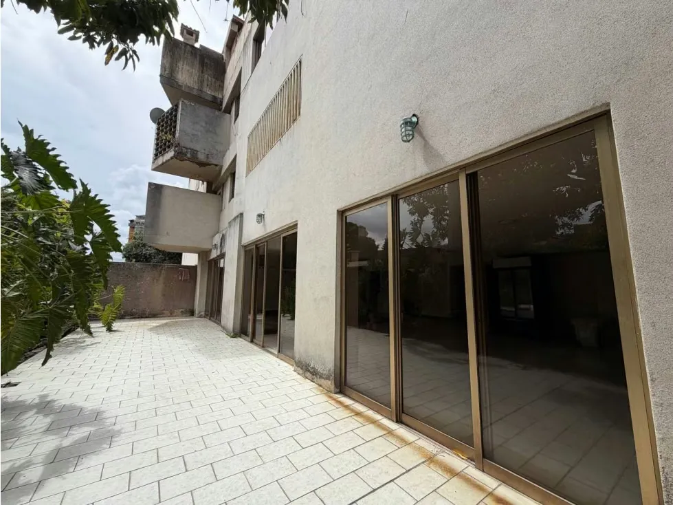 Edificio Residencial más casa En Venta - 13