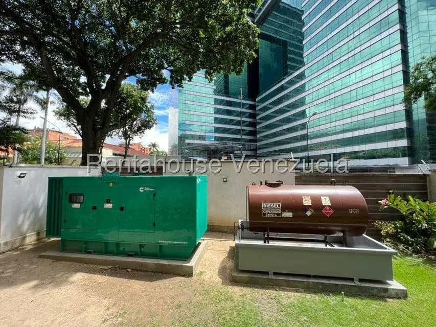 Apartamento (1 Nivel) en Venta en Campo Alegre, Distrito Metropolitano - 11