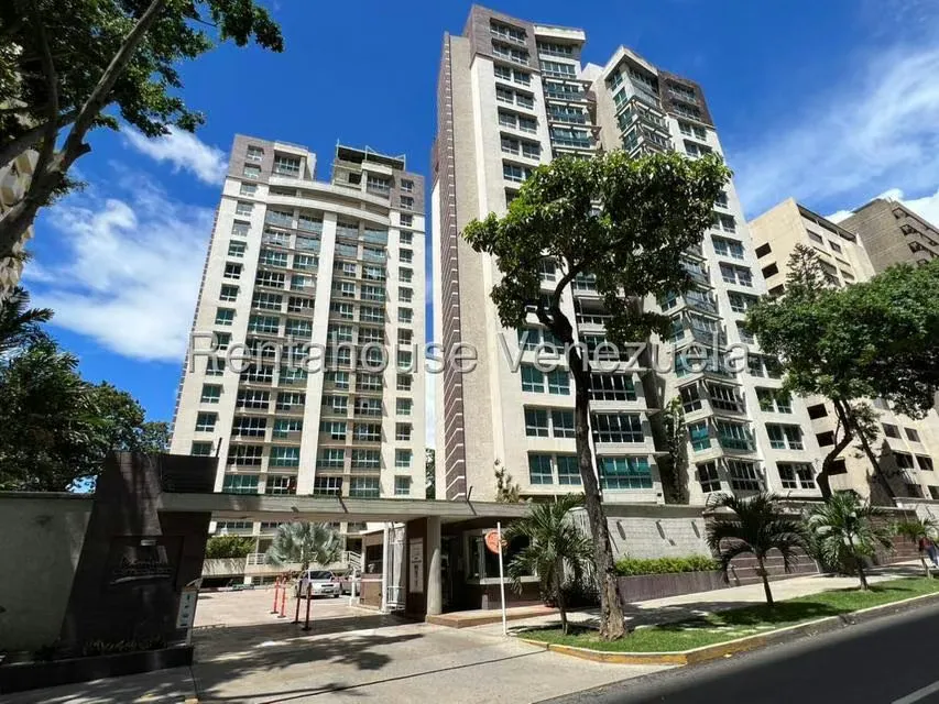 Apartamento (1 Nivel) en Venta en Campo Alegre, Distrito Metropolitano - 13