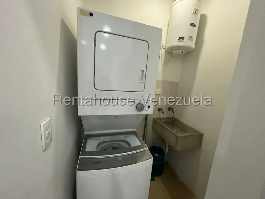 Apartamento (1 Nivel) en Venta en Campo Alegre, Distrito Metropolitano - 16