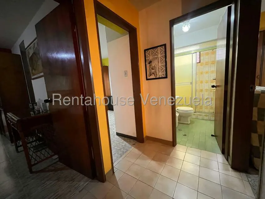 Apartamento (1 Nivel) en Venta en La Urbina, Distrito Metropolitano - 11
