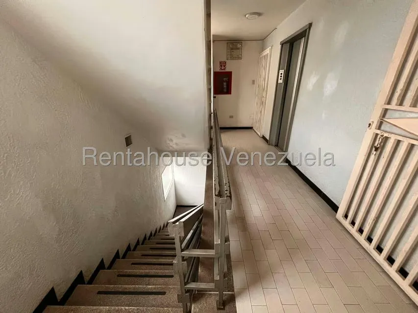 Apartamento (1 Nivel) en Venta en La Urbina, Distrito Metropolitano - 23