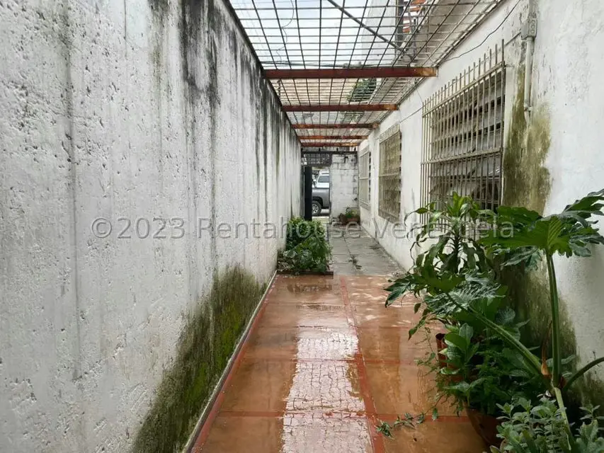 Casa (Duplex) en Venta en El Viñedo, Carabobo - 17