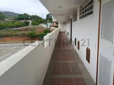 En venta excelente Apartamento en Loma de Guerra, Antolín del Campo - 4