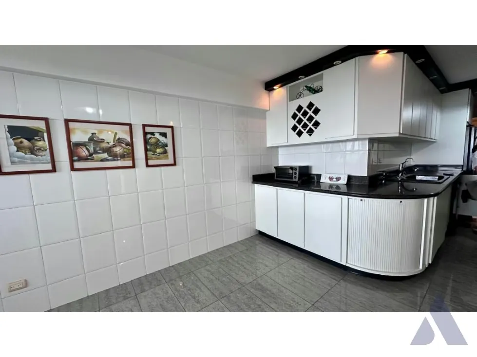Vendo apartamento 231m2 Lomas de Prados del Este 4592 - 28