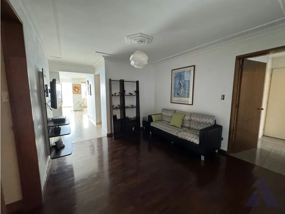 Vendo apartamento 231m2 Lomas de Prados del Este 4592 - 45