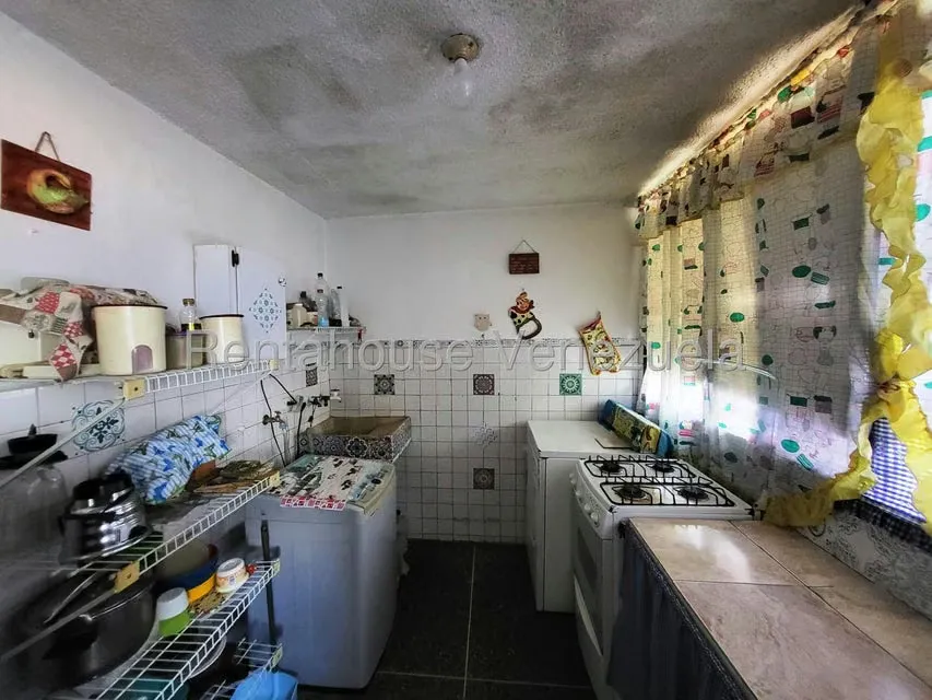 Apartamento (1 Nivel) en Venta en Residencias Codazzi, Aragua - 11