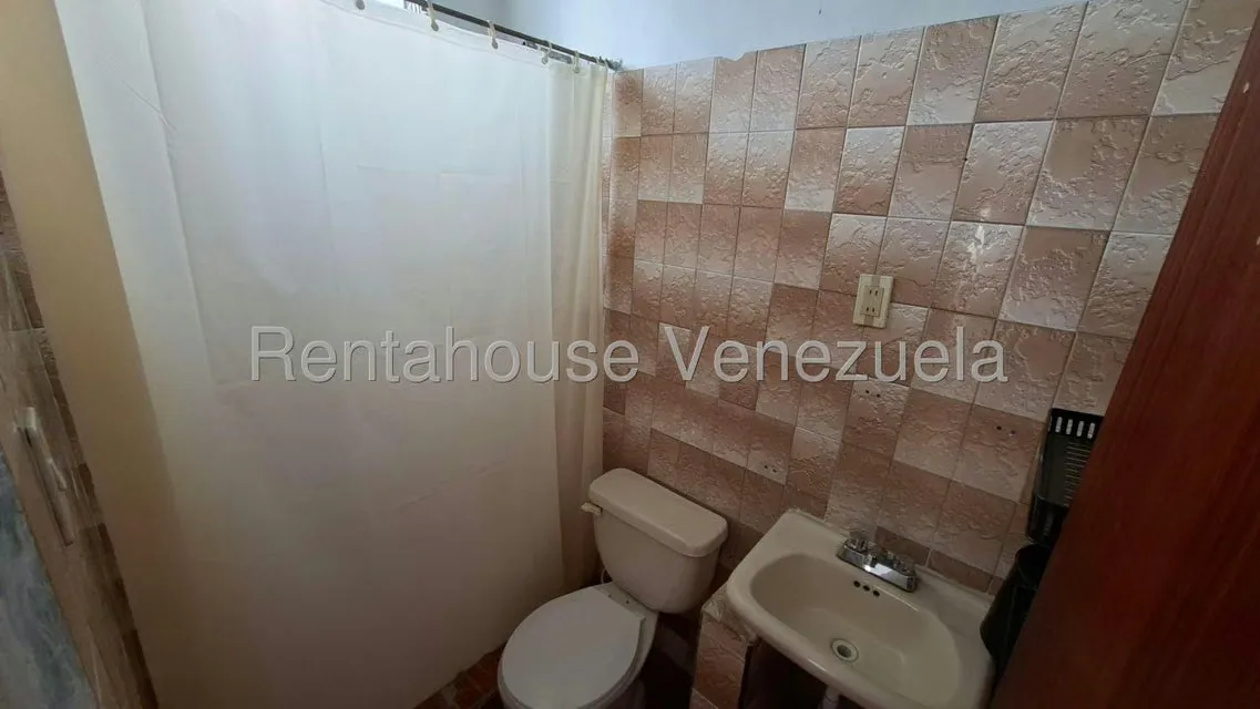Casa (Multipes Niveles) en Venta en Zona Oeste, Lara - 15
